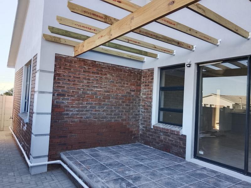3 Bedroom Property for Sale in Albertinia Western Cape